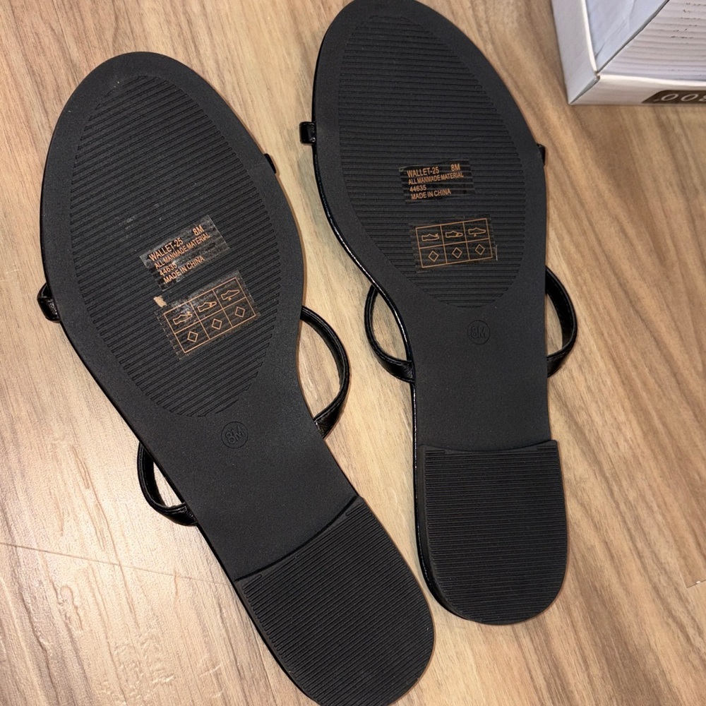 Black Bow Sandals - Picture 4 of 5